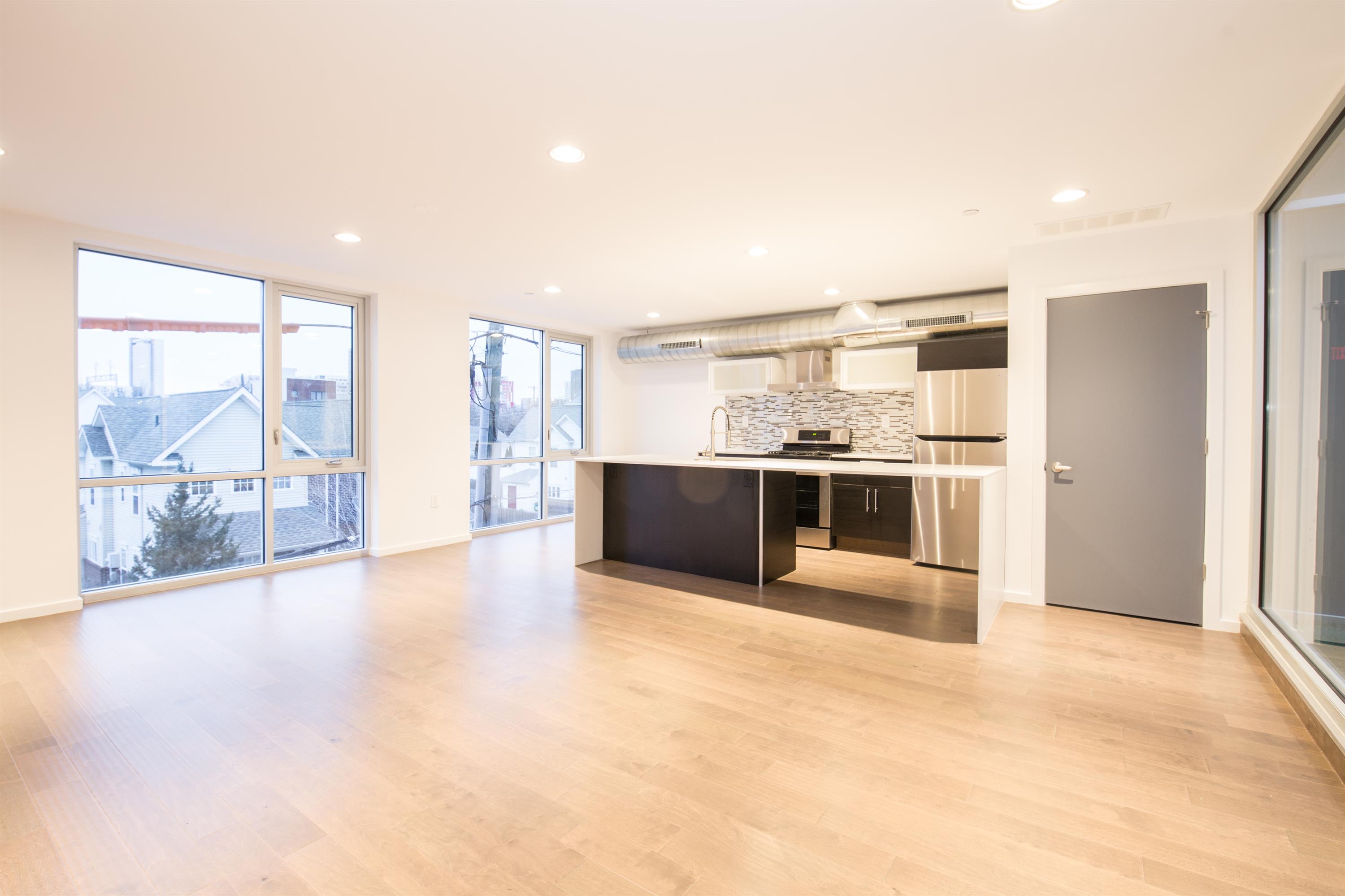 1531 North Franklin Street - 5