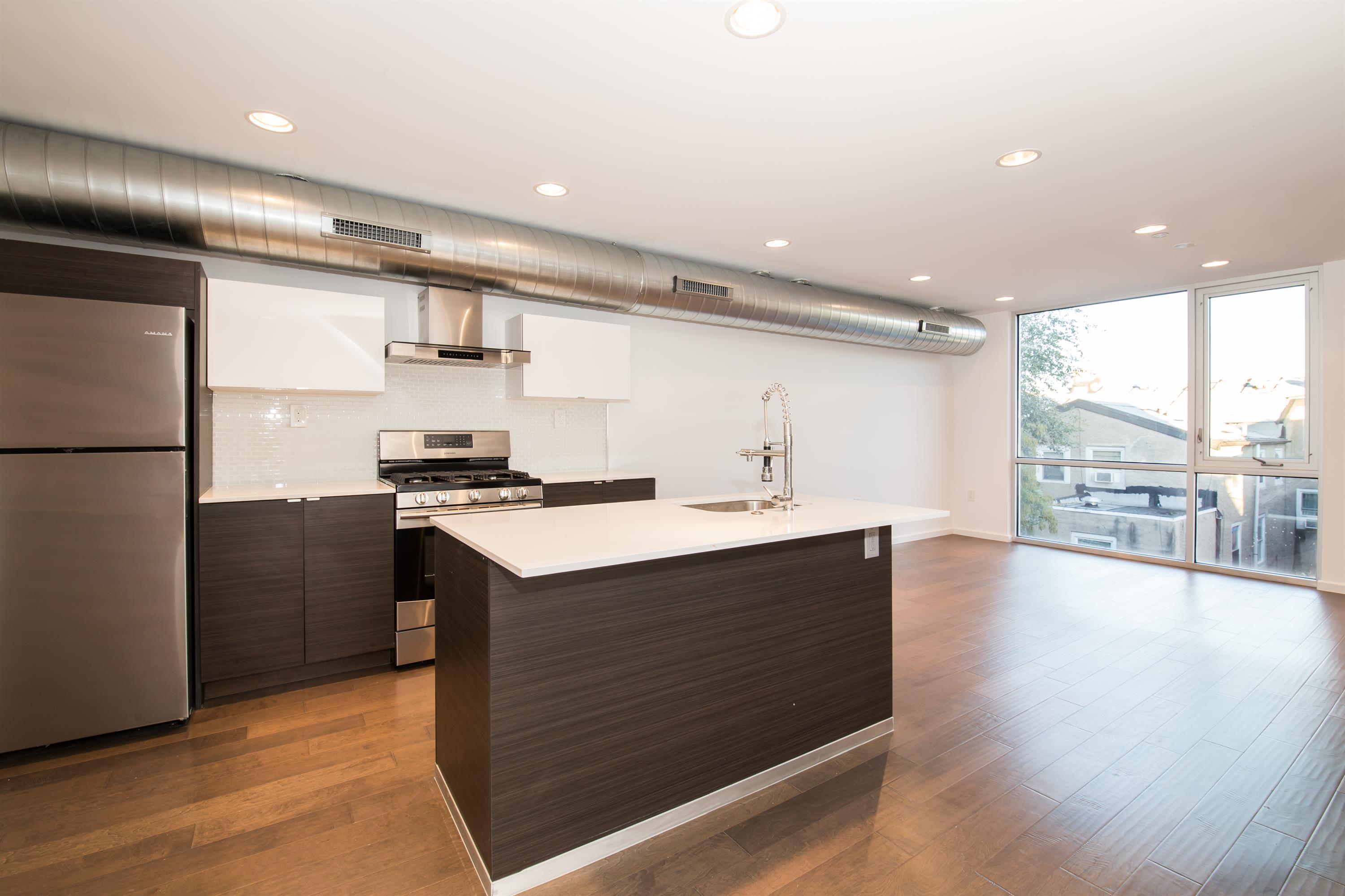 1443 N 7th St - 4